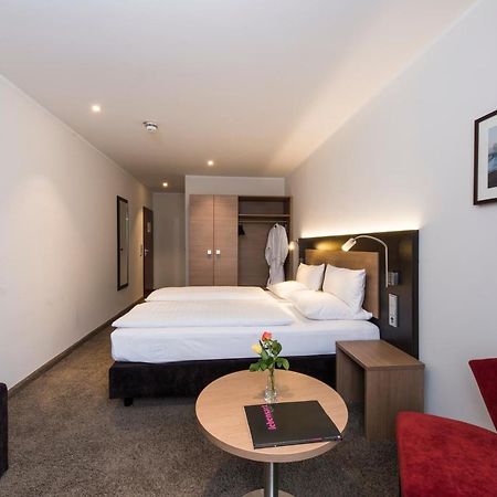 Astor & Aparthotel Κολωνία Εξωτερικό φωτογραφία