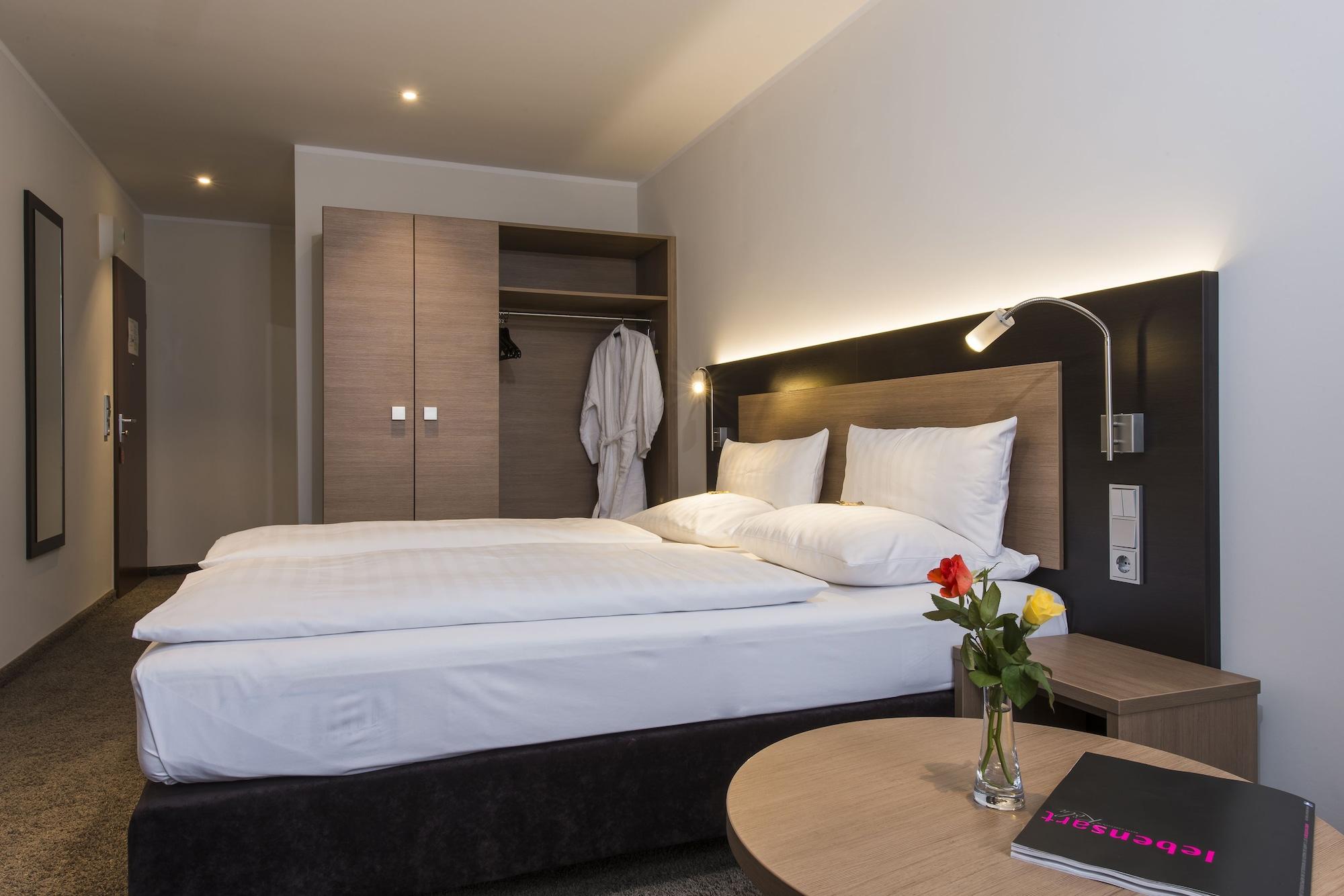 Astor & Aparthotel Κολωνία Εξωτερικό φωτογραφία