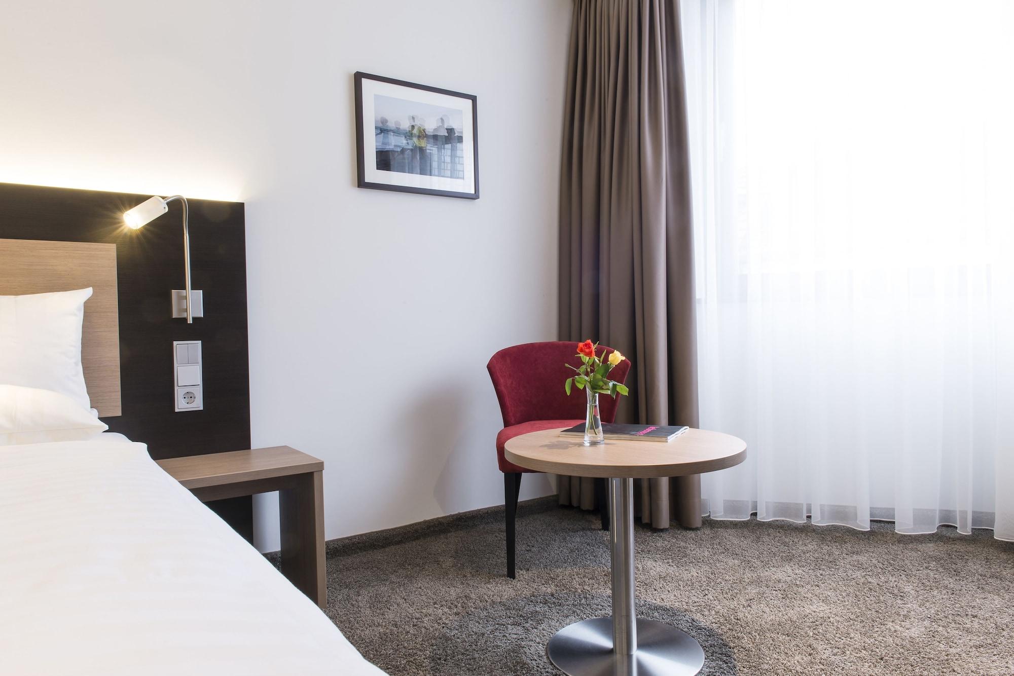 Astor & Aparthotel Κολωνία Εξωτερικό φωτογραφία