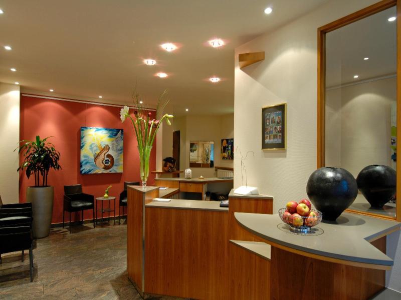 Astor & Aparthotel Κολωνία Εξωτερικό φωτογραφία