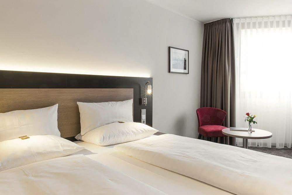 Astor & Aparthotel Κολωνία Εξωτερικό φωτογραφία